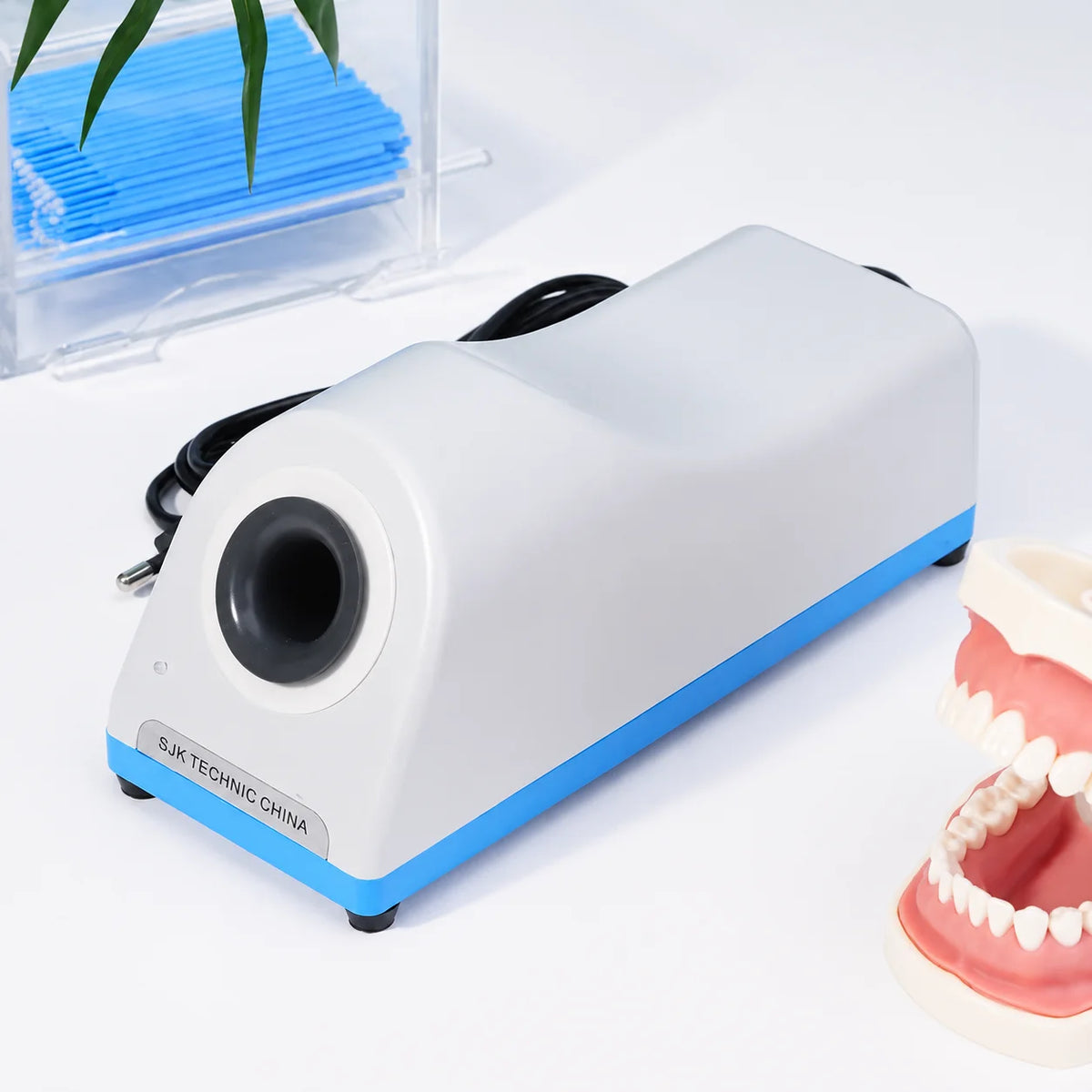 Induction Wax Carver, front view