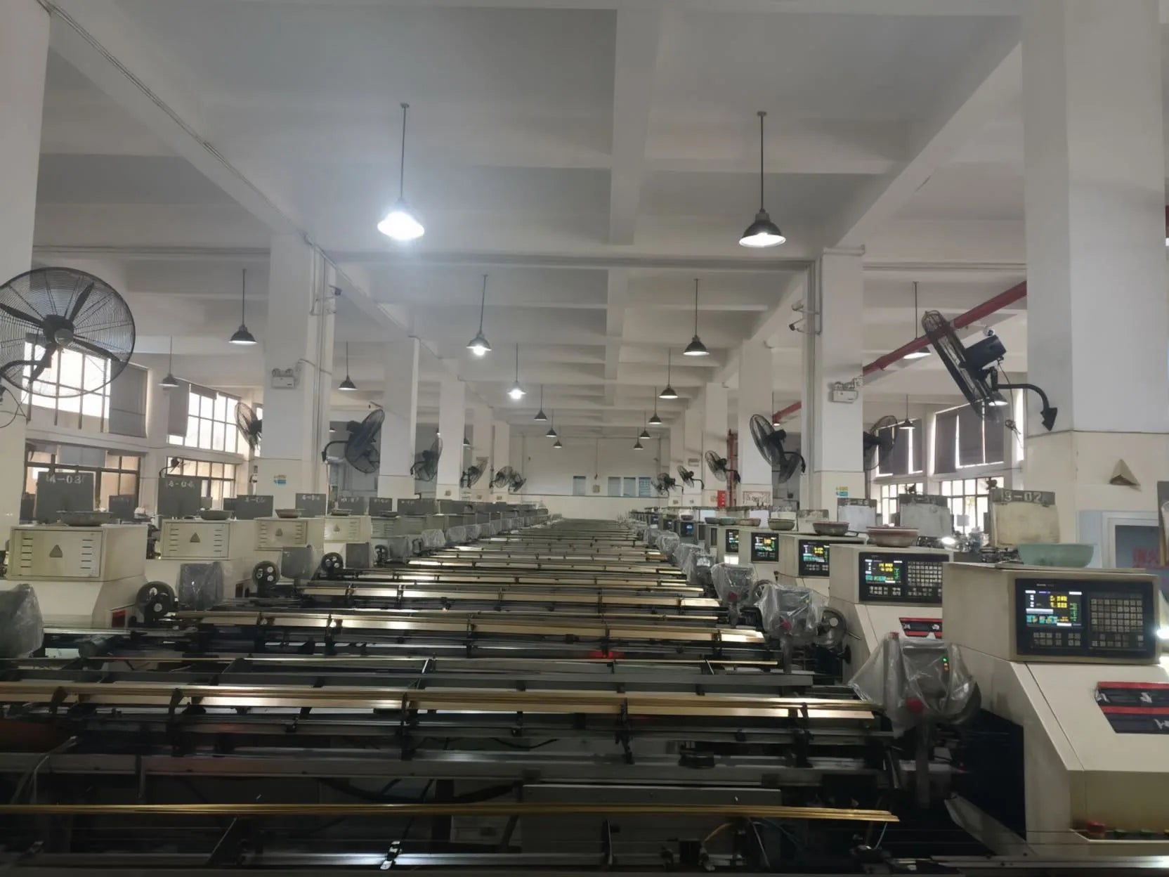 Workshop of our partner manufacturer in Tianjin